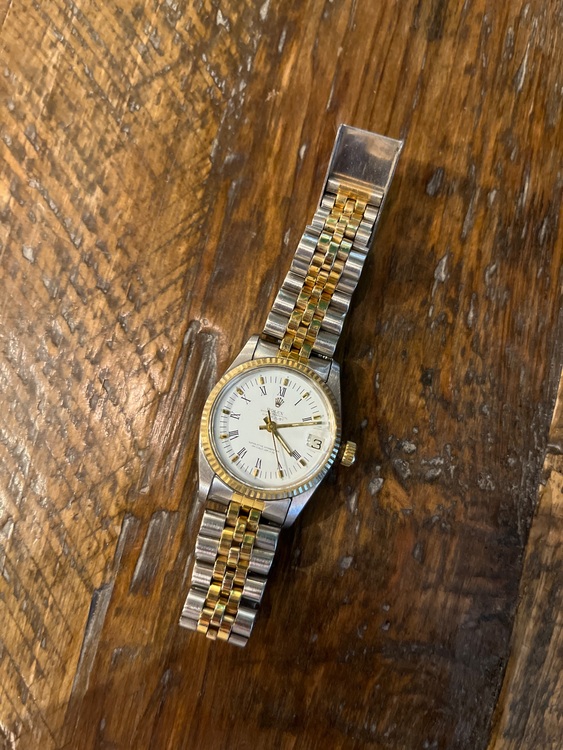 ロレックス デイトジャスト 68273 ss×y（高級時計）の商品画像 - 査定依頼日：2025年6月16日 - 最高査定価格：800,000円