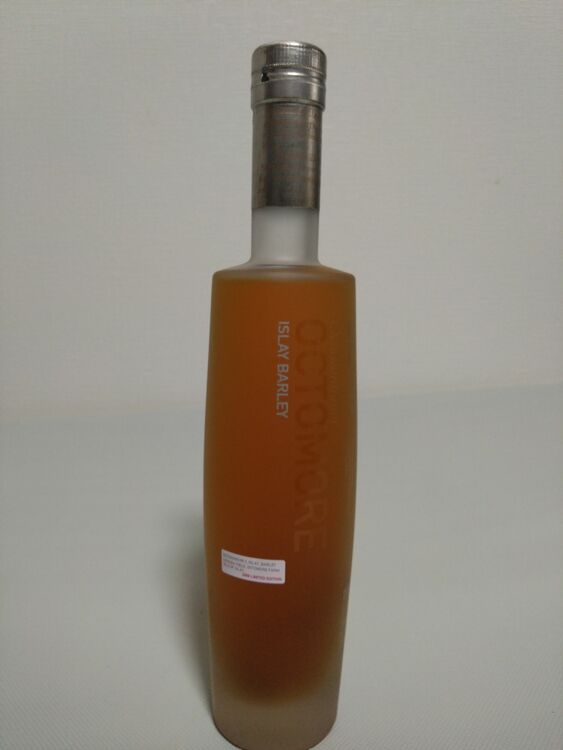 オクトモア06.3（お酒）の商品画像 - 査定依頼日：2025年11月30日 - 最高査定価格：34,000円