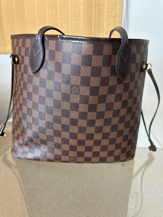 ルイヴィトン ネヴァーフル （ブランドバッグ）の商品画像 - 査定依頼日：2025年1月29日 - 最高査定価格：160,000円