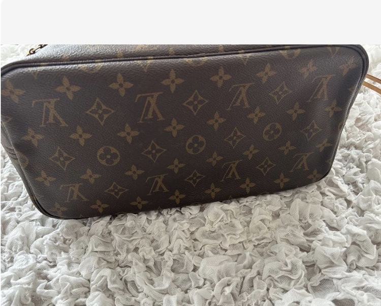 ネヴァーフルMMモノグラムトート（ブランドバッグ）の商品画像 - 査定依頼日：2026年1月14日 - 最高査定価格：150,000円