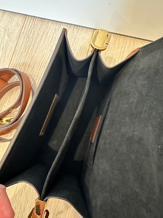 ルイヴィトン モノグラム （ブランドバッグ）の商品画像 - 査定依頼日：2025年11月23日 - 最高査定価格：200,000円