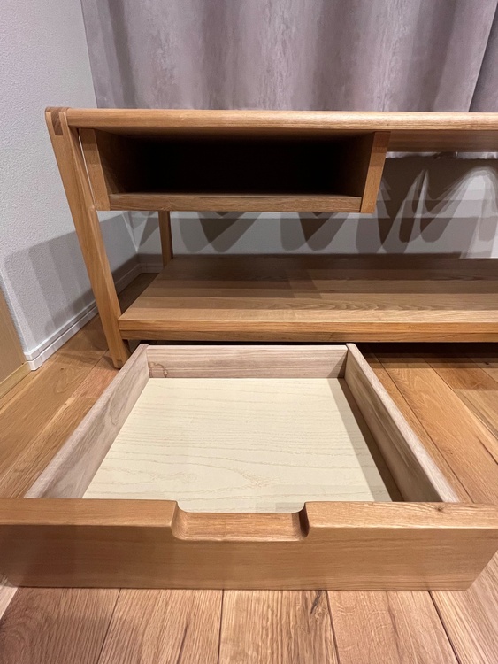 テーブル（家具・寝具）の商品画像 - 査定依頼日：2026年4月25日 - 最高査定価格：3,000円