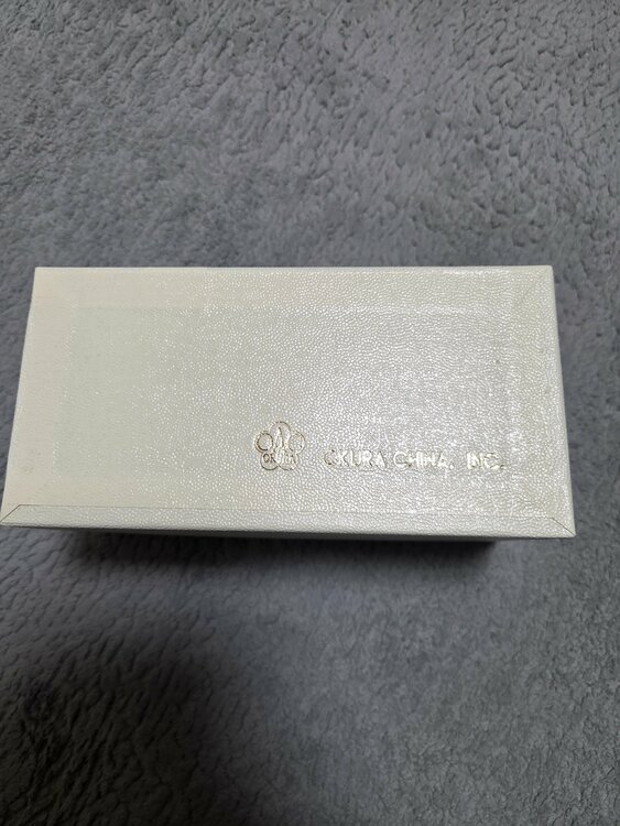 大倉陶園ブルーローズ8211/107cr（美術品・骨董品）の商品画像 - 査定依頼日：2026年4月4日 - 最高査定価格：5,000円