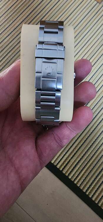 ロレックス エクスプローラー （高級時計）の商品画像 - 査定依頼日：2025年3月2日 - 最高査定価格：995,000円