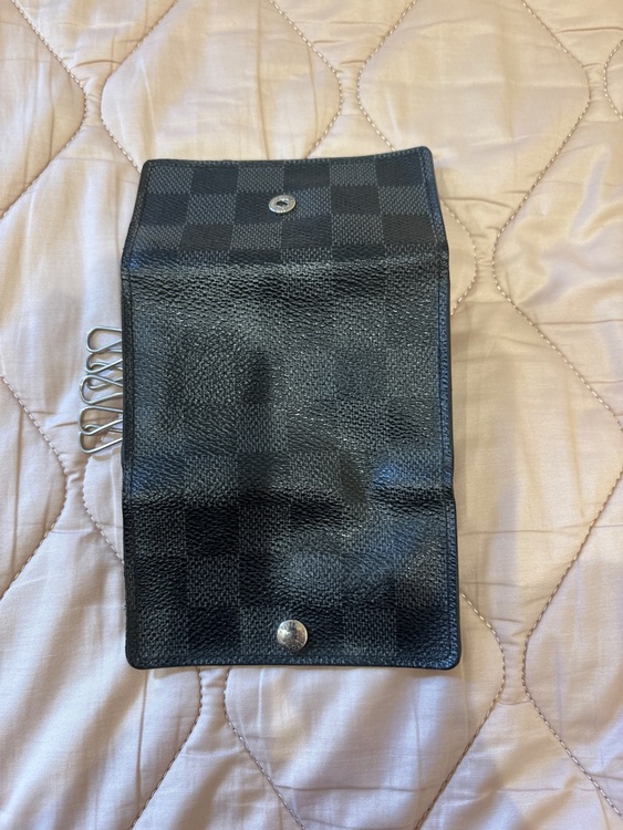 キーケース（ブランド財布・小物）の商品画像 - 査定依頼日：2025年9月29日 - 最高査定価格：3,000円