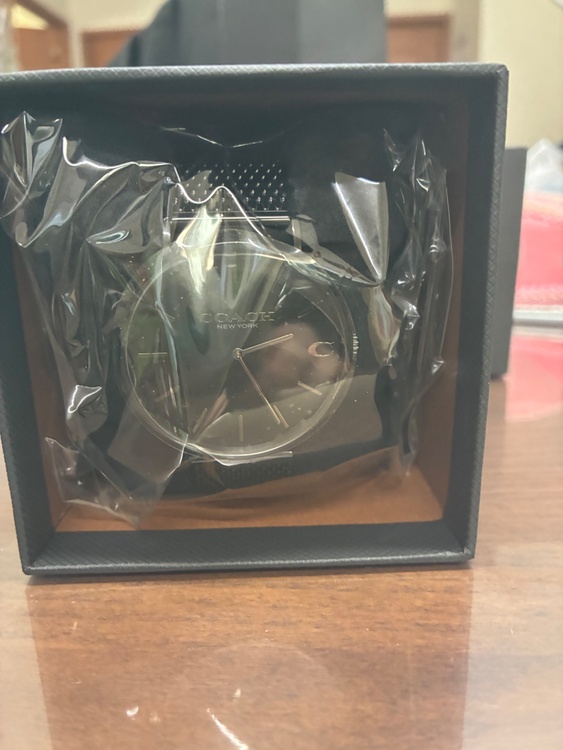 腕時計（ブランド財布・小物）の商品画像 - 査定依頼日：2025年12月10日 - 最高査定価格：15,000円