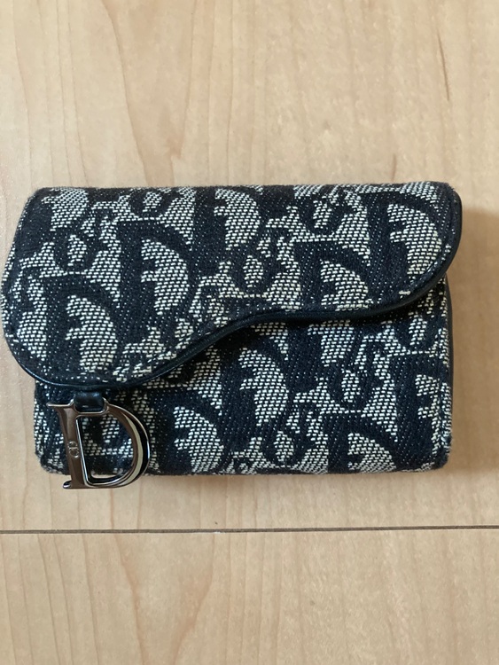 カードケース（ブランド財布・小物）の商品画像 - 査定依頼日：2025年6月17日 - 最高査定価格：6,500円