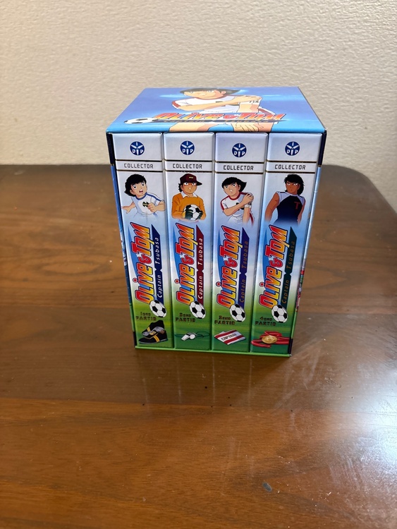 キャプテン翼海外版 D V D BOX（CD・DVD）の商品画像 - 査定依頼日：2026年1月11日 - 最高査定価格：1,650円