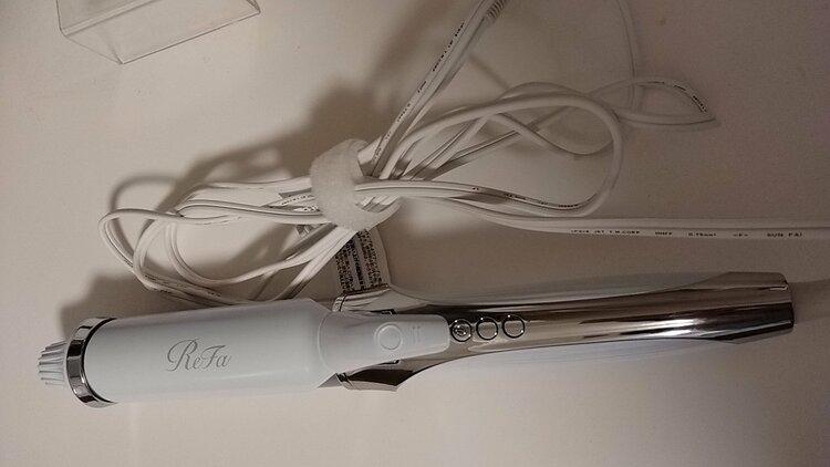 リファストレートアイロン、リファカールアイロン（コスメ・美容・健康器具）の商品画像 - 査定依頼日：2026年3月24日 - 最高査定価格：13,000円