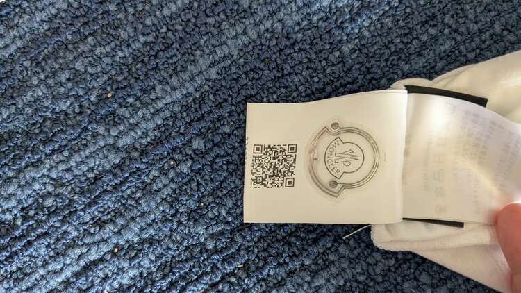 コラボTシャツ（古着・ファッション）の商品画像 - 査定依頼日：2025年5月24日 - 最高査定価格：5,000円