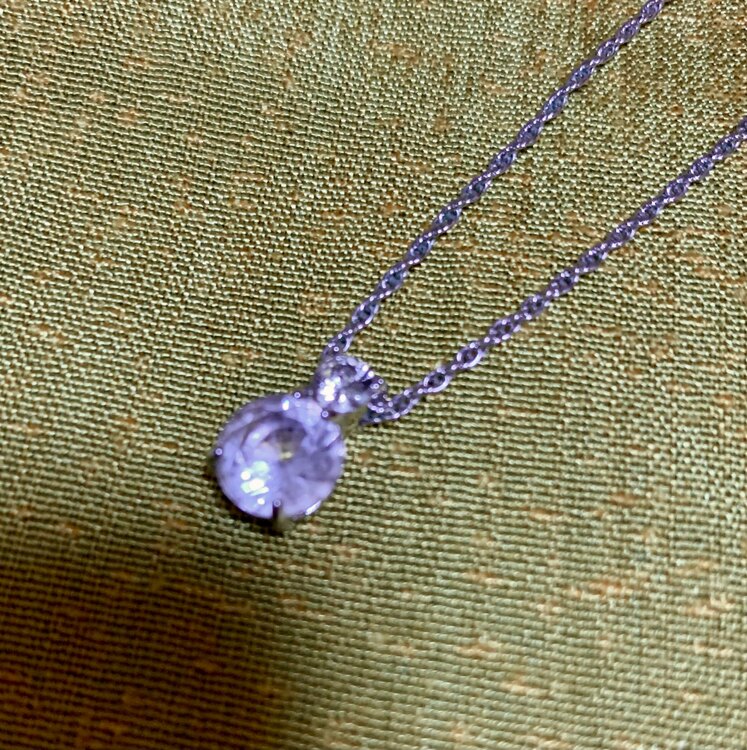 SWAROVSKI ネックレス＆ピアスセット（古着・ファッション）の商品画像 - 査定依頼日：2025年4月14日 - 最高査定価格：4,000円