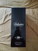 ヴァレンタイン30年　箱付き（お酒）の商品画像 - 査定依頼日：2026年2月4日 - 最高査定価格：25,000円