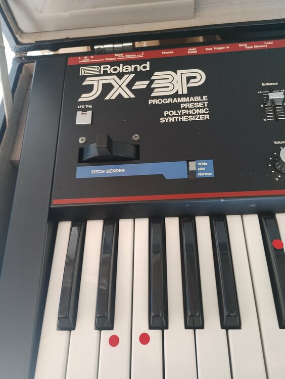 JX-3P（ピアノ・楽器・PA機材）の商品画像 - 査定依頼日：2026年4月17日 - 最高査定価格：35,000円