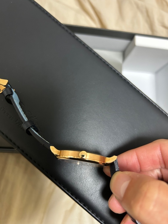 ランゲ＆ゾーネ サクソニア LSLS2014a（高級時計）の商品画像 - 査定依頼日：2025年12月14日 - 最高査定価格：2,450,000円