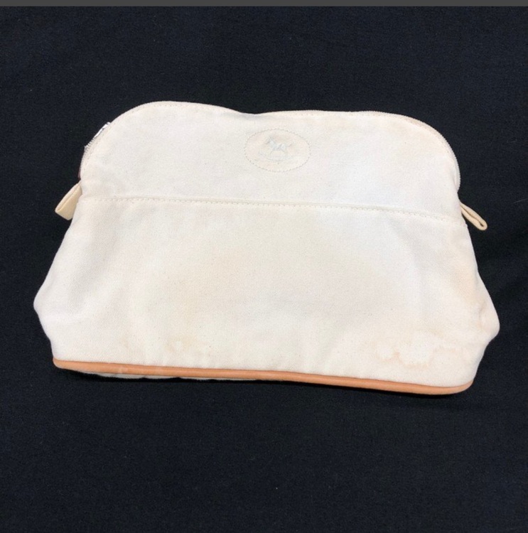 HERMES エルメス ポーチ【DFAB9036】（ブランド財布・小物）の商品画像 - 査定依頼日：2025年6月22日 - 最高査定価格：5,000円