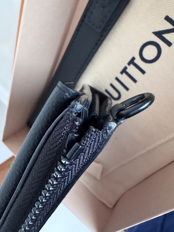 ルイヴィトン エピ （ブランドバッグ）の商品画像 - 査定依頼日：2026年1月12日 - 最高査定価格：65,000円