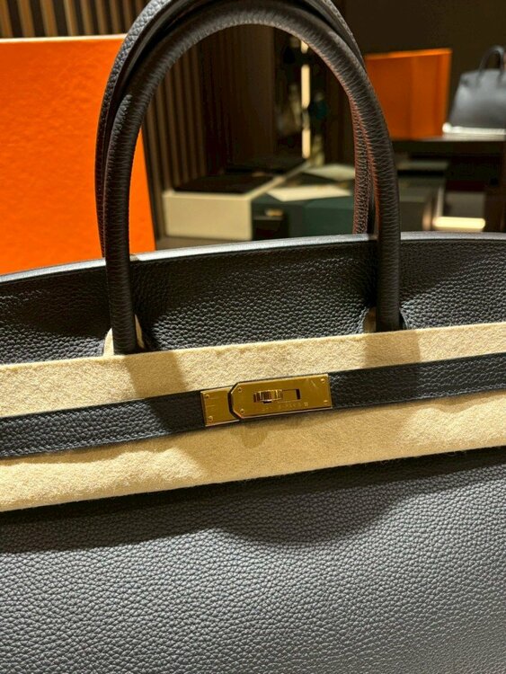 エルメス バーキン （ブランドバッグ）の商品画像 - 査定依頼日：2025年12月7日 - 最高査定価格：3,300,000円