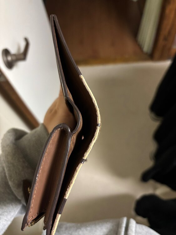 その他 コーチ （ブランドバッグ）の商品画像 - 査定依頼日：2025年1月27日 - 最高査定価格：1,000円