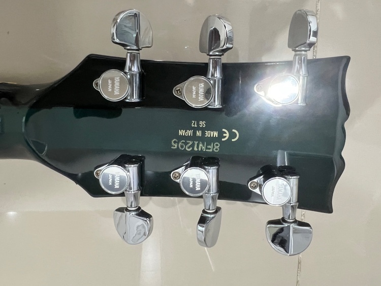 SG-T2（ピアノ・楽器・PA機材）の商品画像 - 査定依頼日：2026年7月5日 - 最高査定価格：425,000円