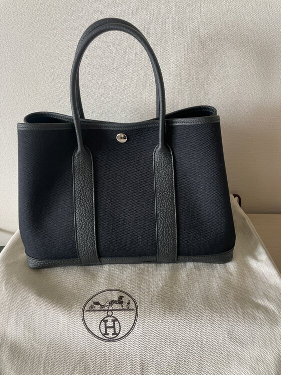 ガーデンパーティー（ブランドバッグ）の商品画像 - 査定依頼日：2025年5月27日 - 最高査定価格：420,000円