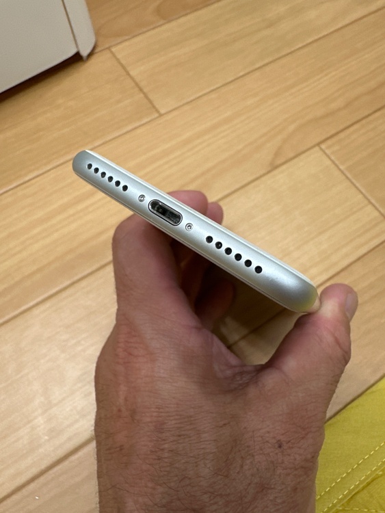 iPhone8（スマホ）の商品画像 - 査定依頼日：2026年7月5日 - 最高査定価格：2,000円