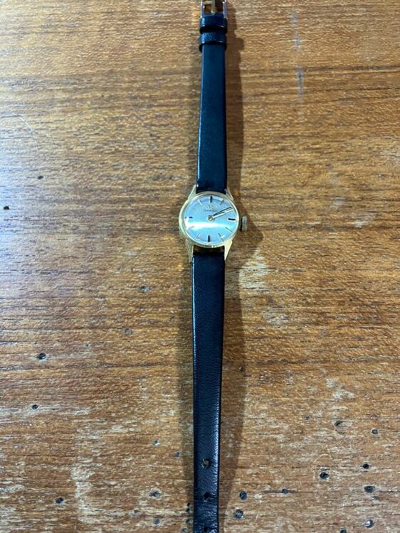 オメガ その他 48（高級時計）の商品画像 - 査定依頼日：2025年11月8日 - 最高査定価格：200,000円