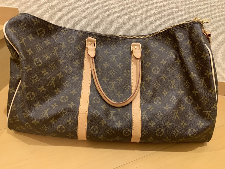 旅行用カバン（ブランドバッグ）の商品画像 - 査定依頼日：2022年5月3日 - 最高査定価格：45,000円