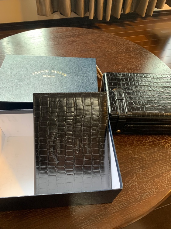 クレイジーアワード（高級時計）の商品画像 - 査定依頼日：2026年3月1日 - 最高査定価格：1,400,000円