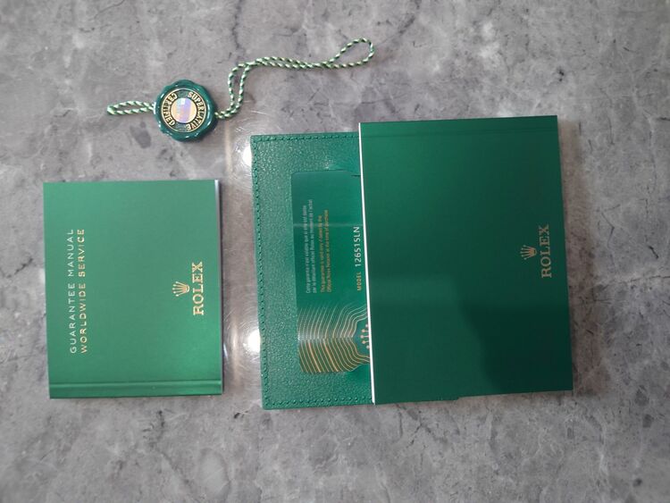 ロレックス デイトナ 126515LN（高級時計）の商品画像 - 査定依頼日：2025年6月20日 - 最高査定価格：6,500,000円