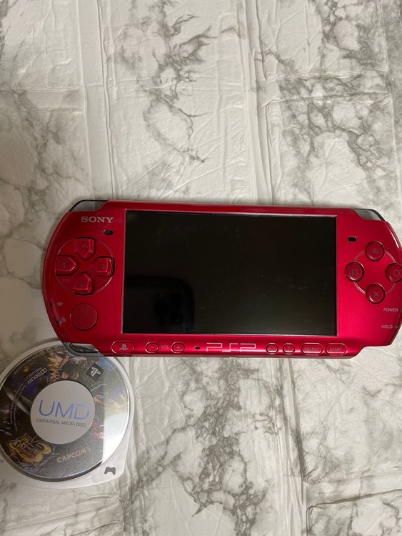 psp 本体、ケーブル、ソフト（ゲーム機本体・ゲームソフト）の商品画像 - 査定依頼日：2022年10月23日 - 最高査定価格：2,000円