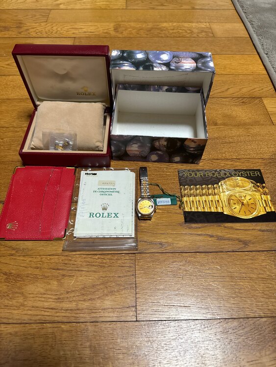 ロレックス デイトジャスト 6917（高級時計）の商品画像 - 査定依頼日：2025年1月28日 - 最高査定価格：550,000円