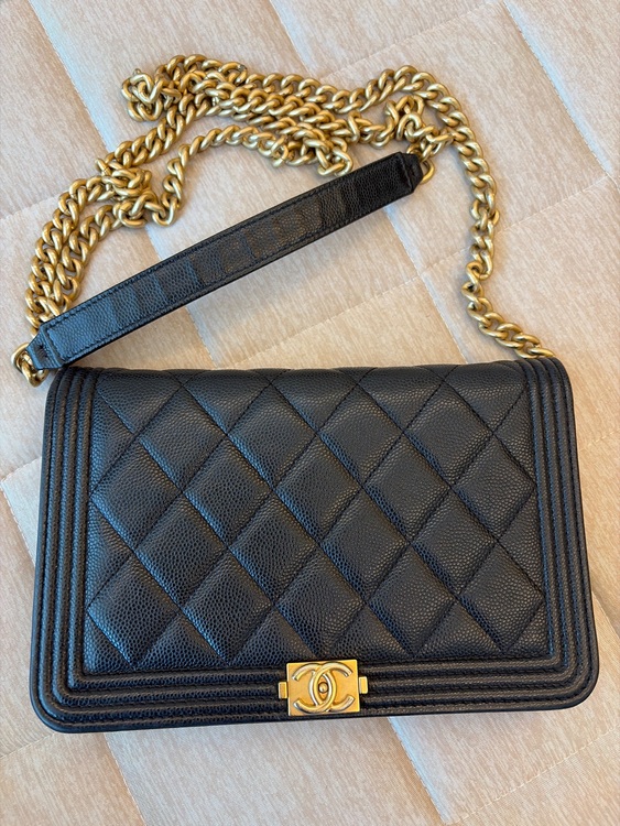 ボーイシャネル　チェーンウォレット（ブランドバッグ）の商品画像 - 査定依頼日：2025年9月29日 - 最高査定価格：380,000円