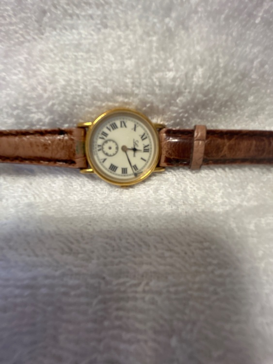 婦人用金張り？丸型（高級時計）の商品画像 - 査定依頼日：2025年8月18日 - 最高査定価格：35,000円