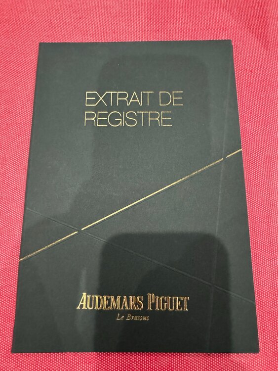 オーデマピゲ ロイヤルオークオフショア （高級時計）の商品画像 - 査定依頼日：2025年5月11日 - 最高査定価格：32,000,000円