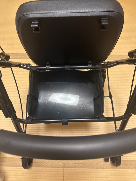 シルバーカーny595（介護用品）の商品画像 - 査定依頼日：2025年7月23日 - 最高査定価格：1,000円