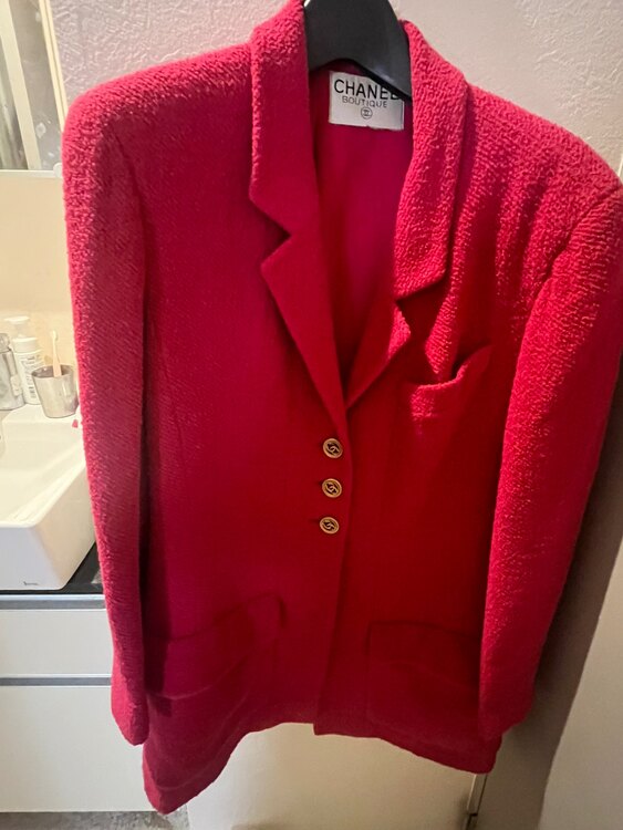 CHANEL ジャケット（古着・ファッション）の商品画像 - 査定依頼日：2025年3月26日 - 最高査定価格：45,000円