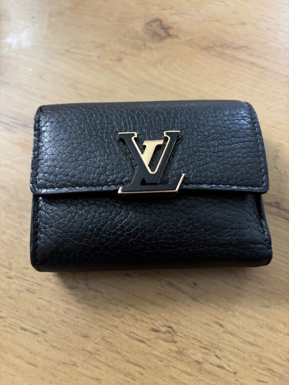 ポルトフォイユ･カプシーヌ XS（ブランド財布・小物）の商品画像 - 査定依頼日：2025年4月12日 - 最高査定価格：23,000円