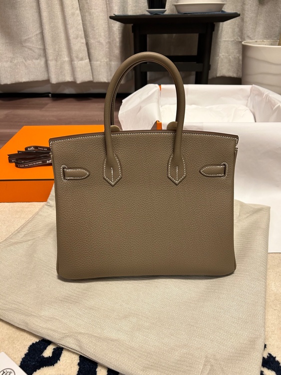 エルメス バーキン （ブランドバッグ）の商品画像 - 査定依頼日：2025年12月8日 - 最高査定価格：3,300,000円