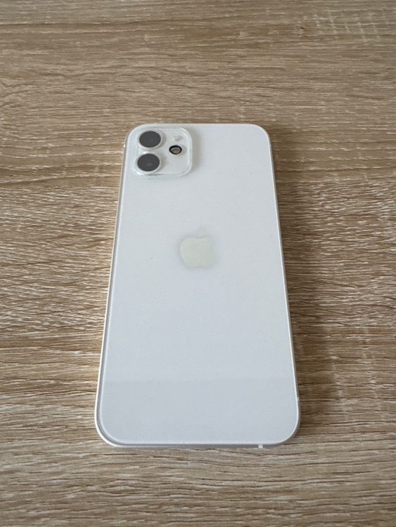 iPhone12（スマホ）の商品画像 - 査定依頼日：2026年8月16日 - 最高査定価格：20,000円