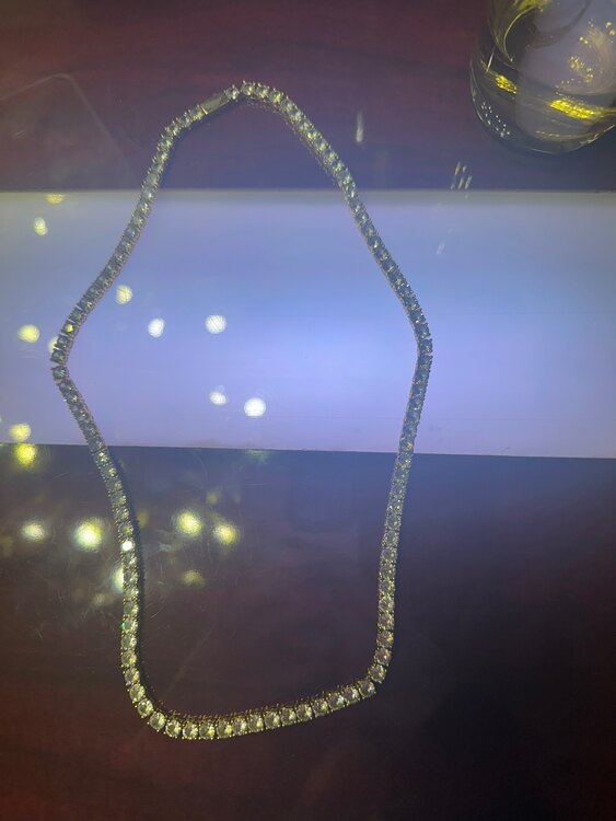 glitter ネックレス（金・貴金属）の商品画像 - 査定依頼日：2025年5月9日 - 最高査定価格：200,000円