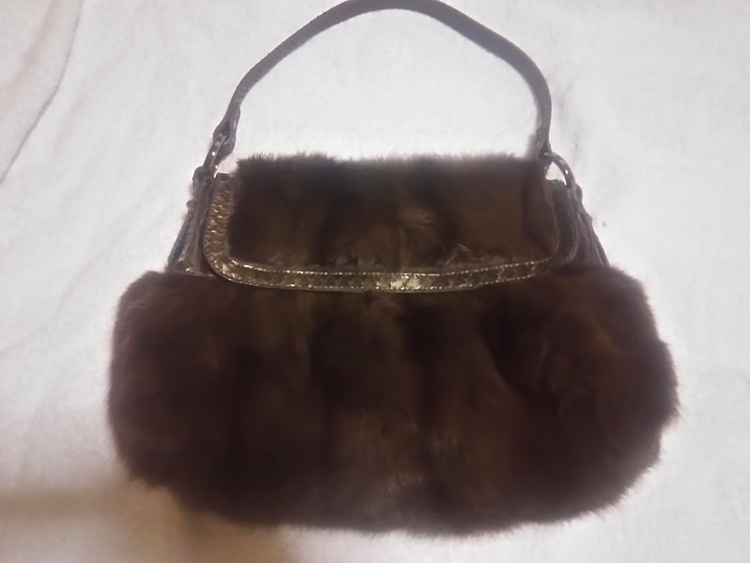 ミンク（ブランドバッグ）の商品画像 - 査定依頼日：2026年3月17日 - 最高査定価格：58,000円