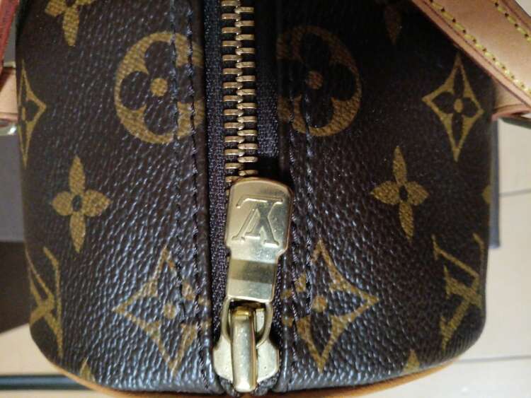 ルイヴィトン モノグラム （ブランドバッグ）の商品画像 - 査定依頼日：2025年4月7日 - 最高査定価格：80,000円