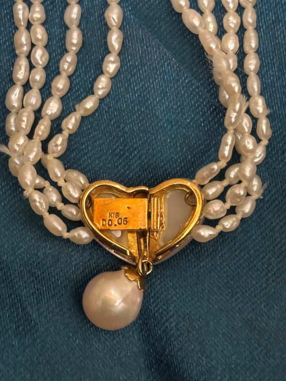 不明（宝石）の商品画像 - 査定依頼日：2025年11月7日 - 最高査定価格：80,000円