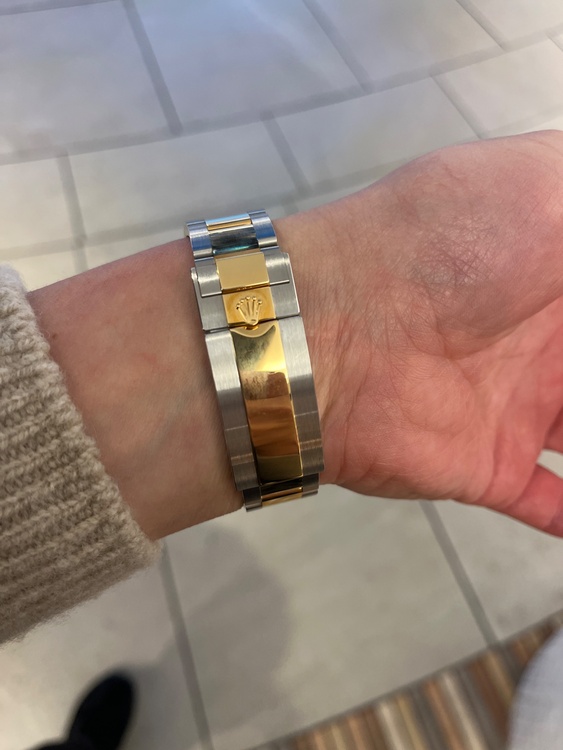 ロレックス サブマリーナー （高級時計）の商品画像 - 査定依頼日：2026年2月4日 - 最高査定価格：2,840,000円