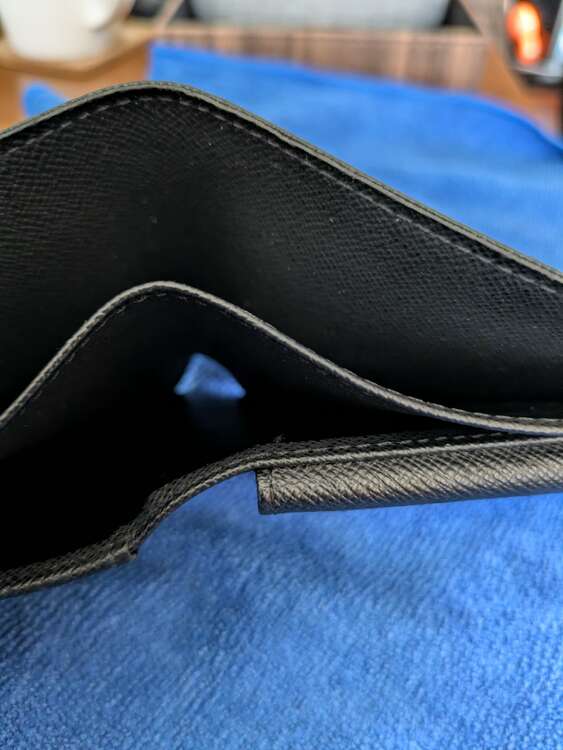 ルイヴィトン ダミエ 二つ折り財布（小銭入れあり）（ブランド財布・小物）の商品画像 - 査定依頼日：2025年3月7日 - 最高査定価格：10,000円