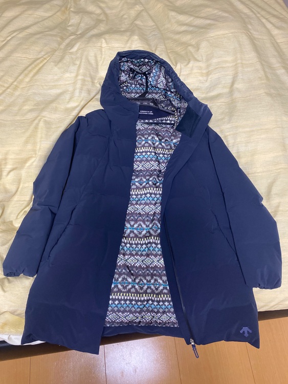 水沢ダウン（古着・ファッション）の商品画像 - 査定依頼日：2025年11月15日 - 最高査定価格：3,000円