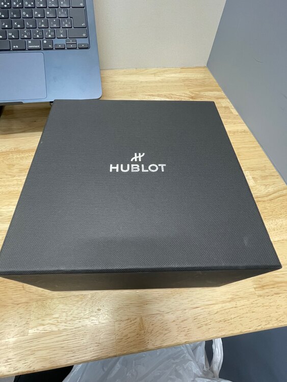 アエロフュージョン ブラックマジック（高級時計）の商品画像 - 査定依頼日：2025年3月23日 - 最高査定価格：1,150,000円