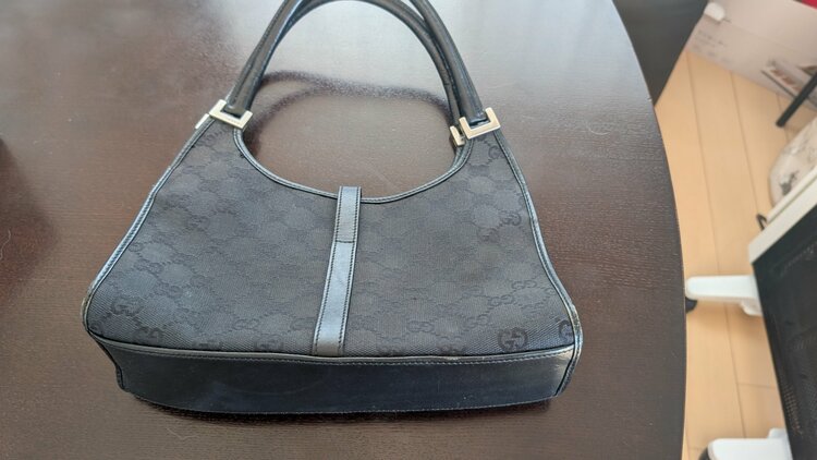 グッチ  （ブランドバッグ）の商品画像 - 査定依頼日：2026年3月4日 - 最高査定価格：50,000円