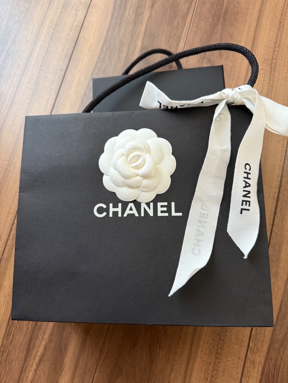 ラムスキン長財布（ブランド財布・小物）の商品画像 - 査定依頼日：2025年6月30日 - 最高査定価格：80,000円