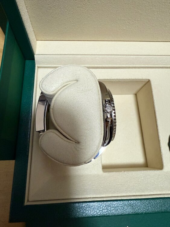 ロレックス ヨットマスター 26862（高級時計）の商品画像 - 査定依頼日：2025年5月24日 - 最高査定価格：1,800,000円